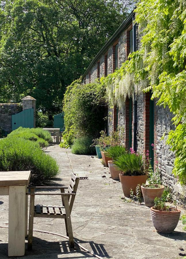 The Stable Yard House At Burtown House & Gardens Villa Athy Exterior photo